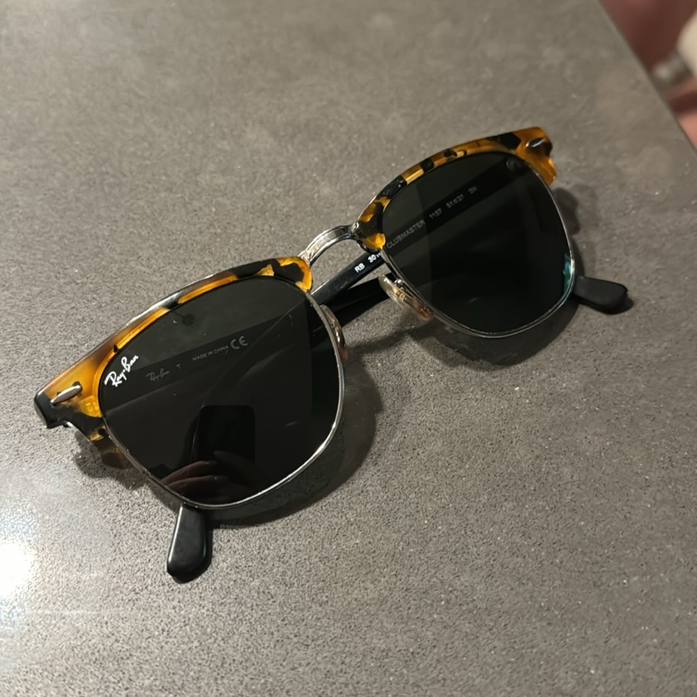 Ray-Ban Clubmaster Sunglasses - Picture 2 of 6